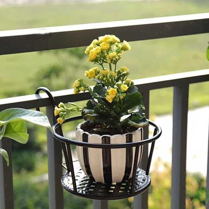 Metal Basket Round Hanging Plant Pot Holder for Balcony Vobi Collections