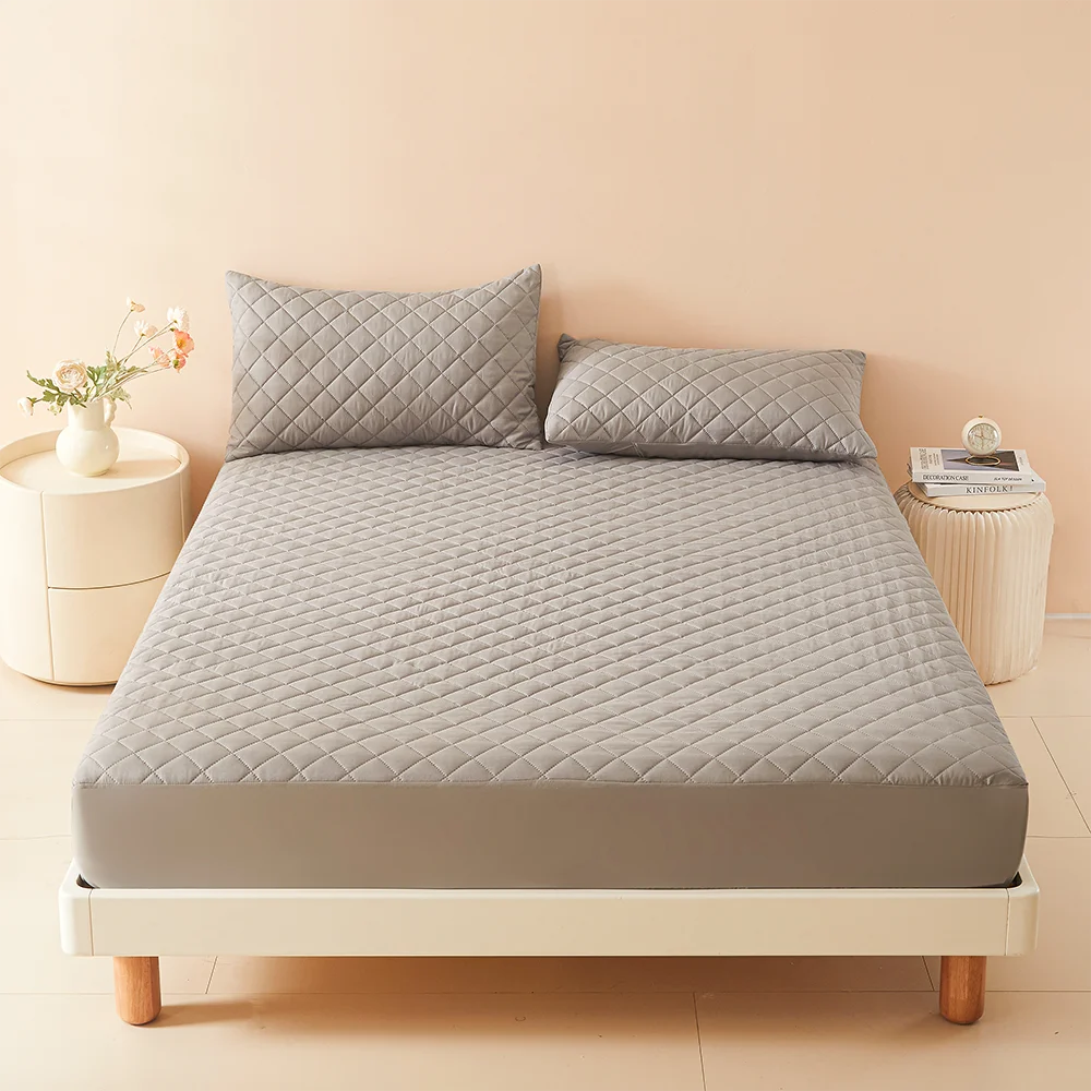 Waterproof Mattress Protector – Breathable and Anti-Slip Bed Cover for Single or Double Beds VOBI
